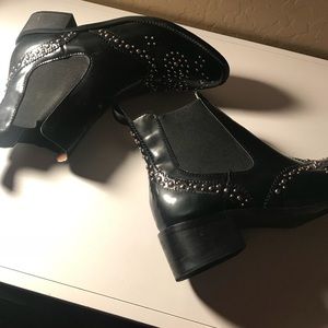 Studded Chelsea  boots